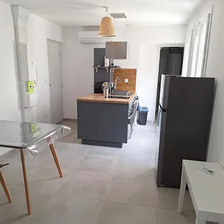 דירה 29 M2 De Roussillon